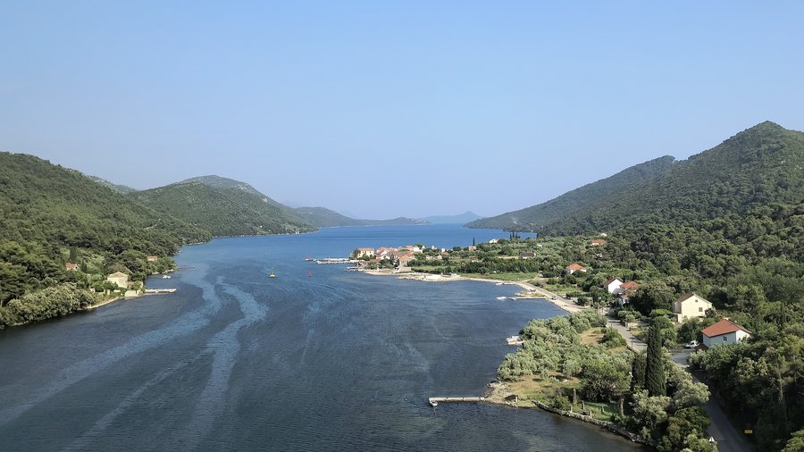 File:Broce and Stonski kanal, 2025-06-09.jpg