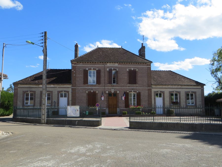File:La Villeneuve-au-Châtelot - Mairie.jpg