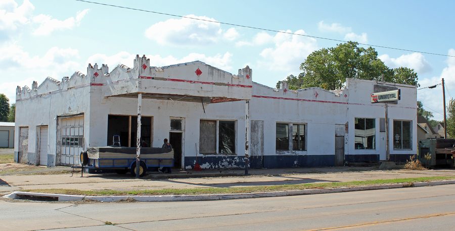 Historic Canute Service Station on old Route 66 in Canute, Oklahoma