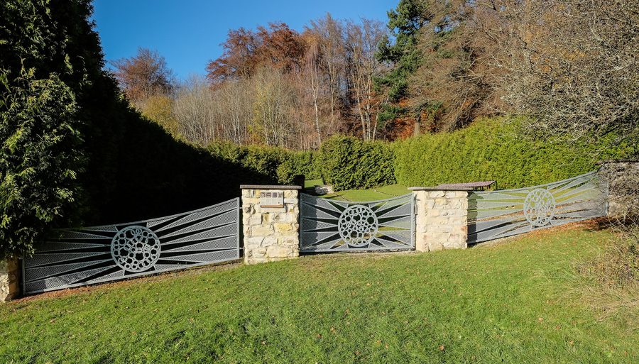 Gänsewag cemetery on the former Münsingen military training area