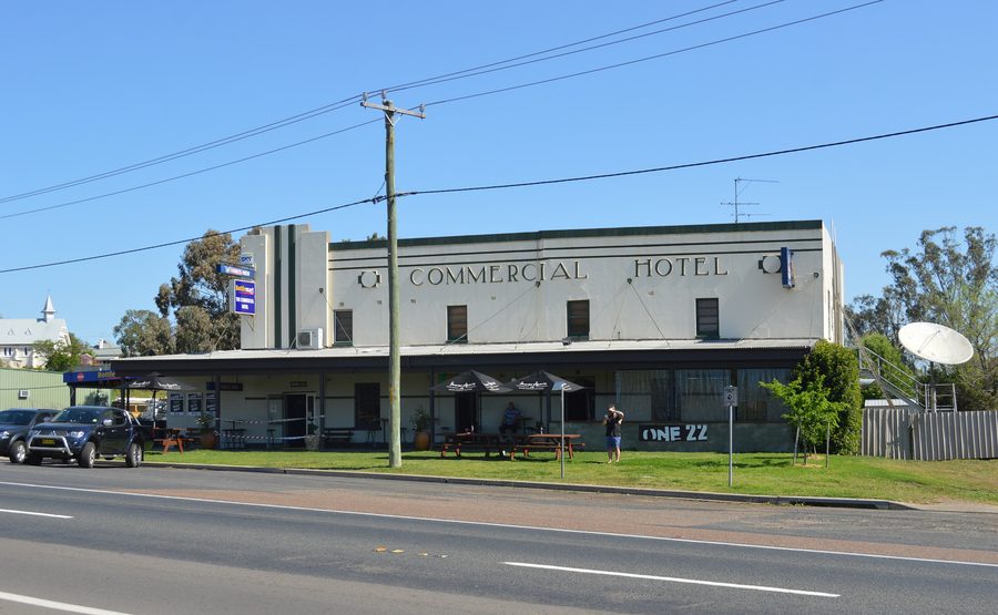 Commercial Hotel in Aberdeen, New South Wales