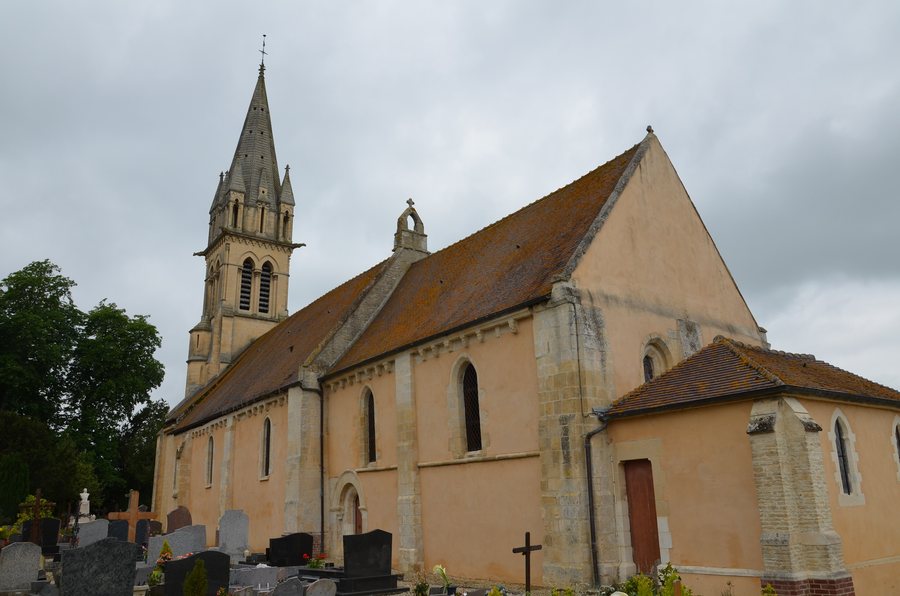 File:Magny-le-Freule - Église Saint-Germain (2).jpg
