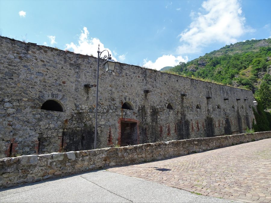 Außenansicht des Forte Albertino, auch Forte di Vinadio genannt