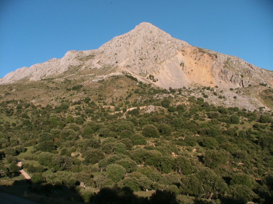 Mountain massif of Sierra Mágina with Peña de Jaén