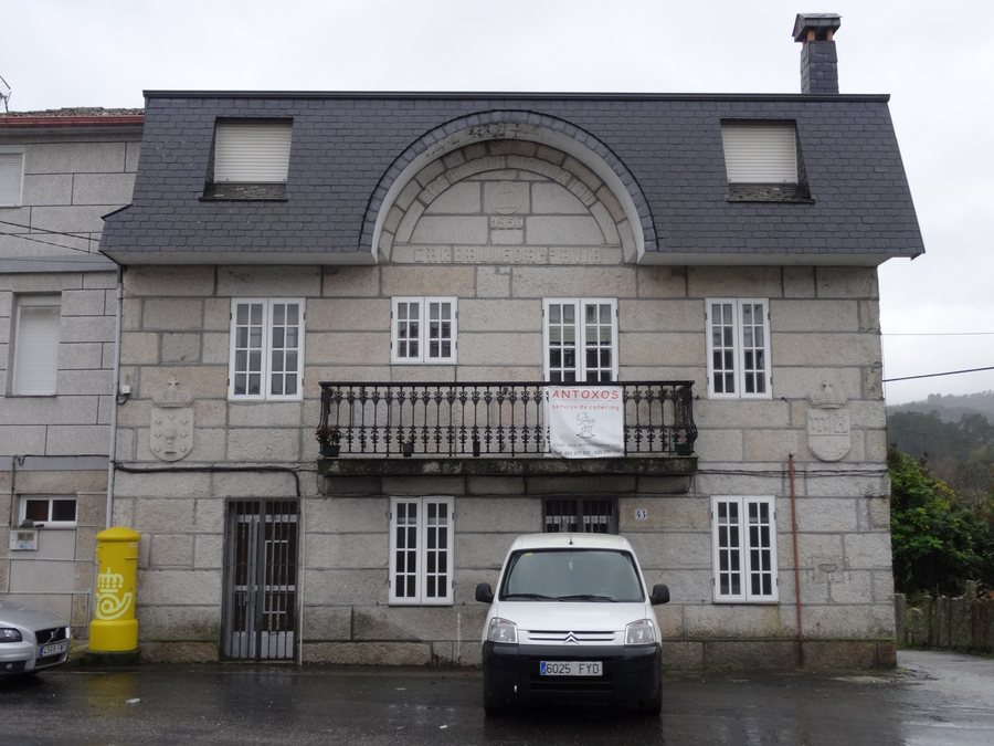 File:Antiga casa concello, Carballeda de Avia 08.jpg