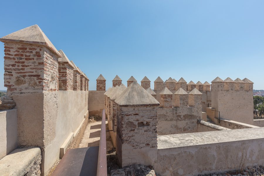 File:Amurallado de la Alcazaba, Badajoz, España, 2020-07-22, DD 41.jpg