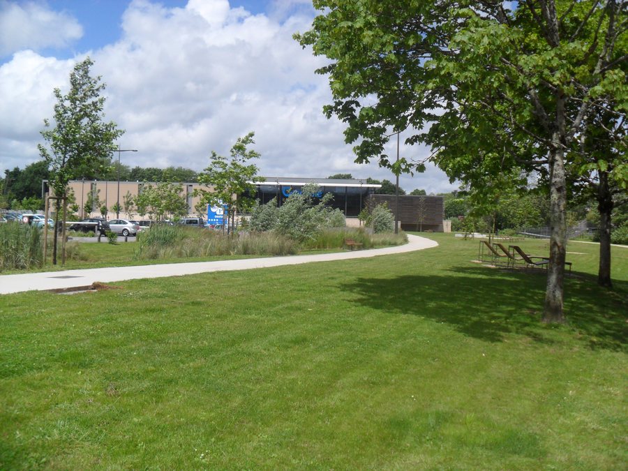 File:Cinéville de Quimper, France 01.JPG