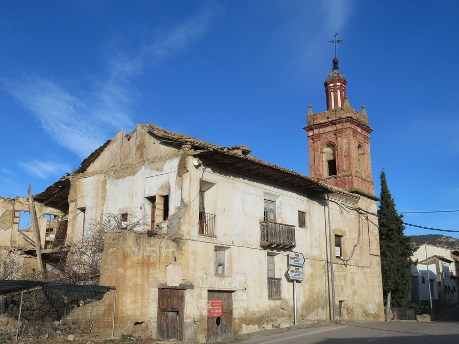 File:Convento de Nuestra Señora del Rosario y de San Blas de Forcall.jpg