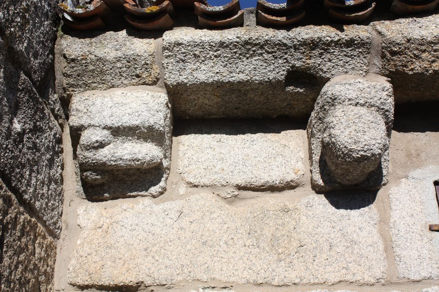 File:Melide, O Leboreiro 03-06b.jpg