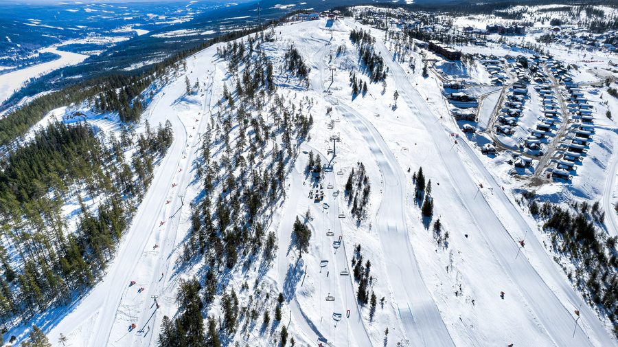 Branäs, the northern slope with snow-covered ski runs