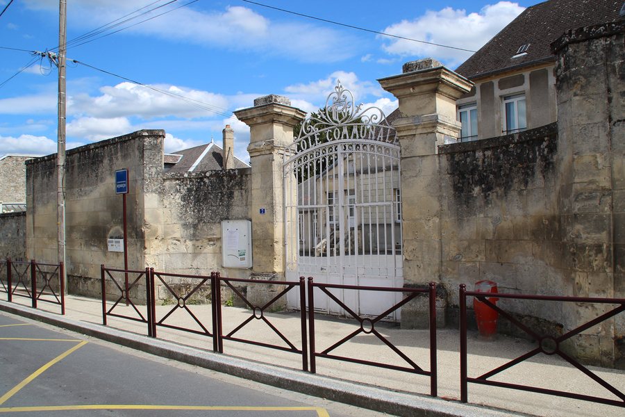 File:Ecole de Mons-en-Laonnois 5.jpg