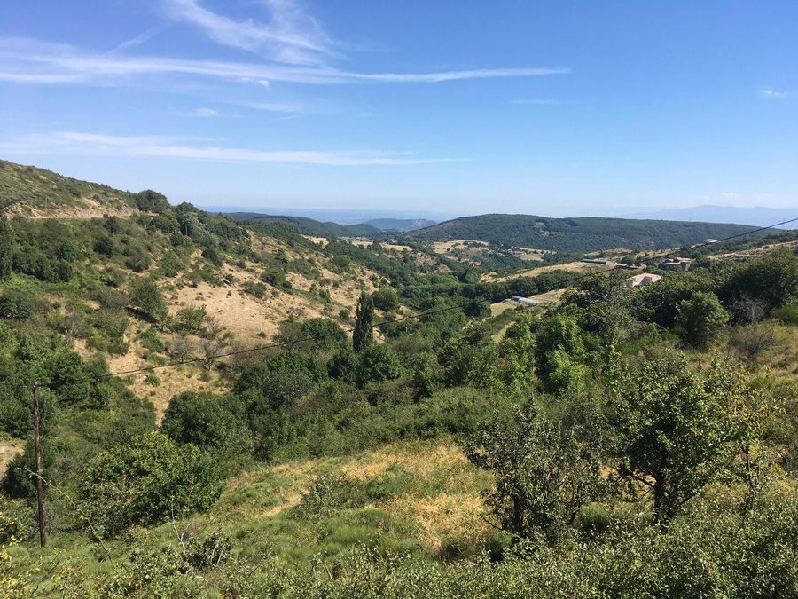 File:Saint laurent du pape.jpg