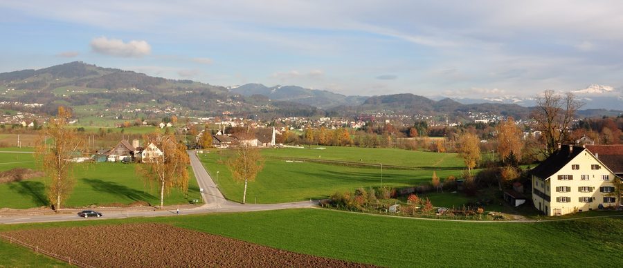 Panoramic view over the Zurich Oberland with the Bachtel and the Töss Valley in the background