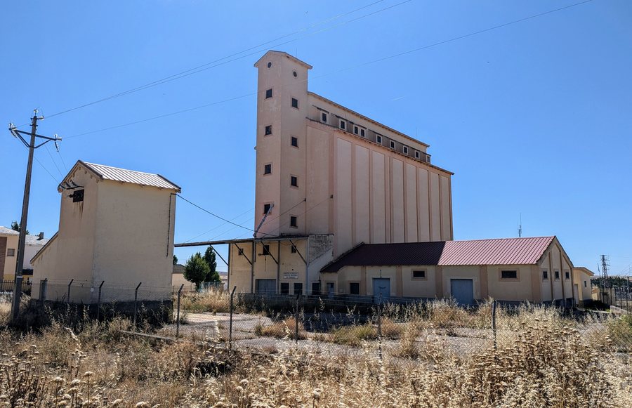 File:Silo de Fontiveros 04.jpg
