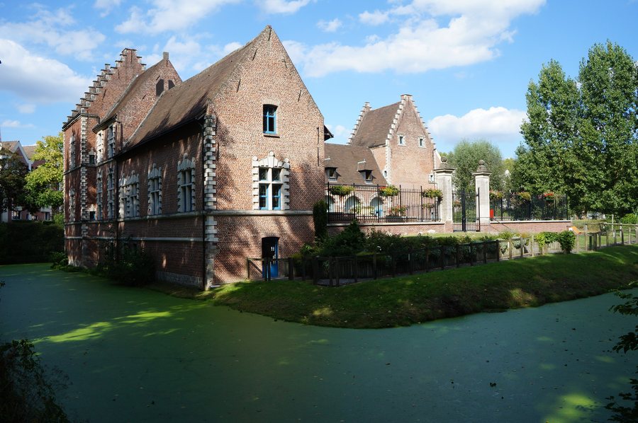 File:Villeneuve d'Ascq WLM2016 le château de Flers (4).jpg