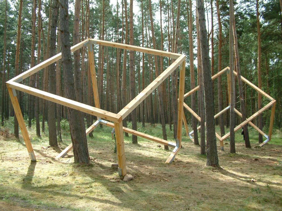 Artwork “Under Pines” on the Hoher Fläming art trail
