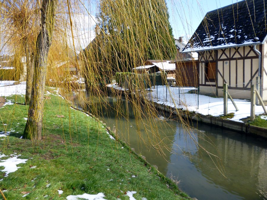 File:Bernay Cosnier3.jpg