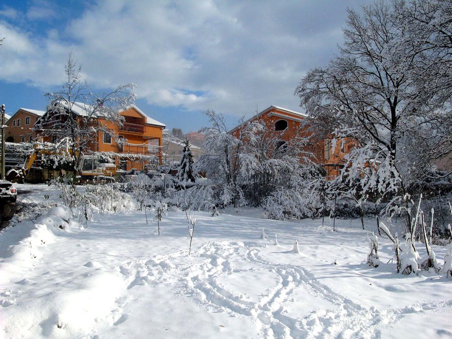 File:Snow, Viškovo - panoramio.jpg