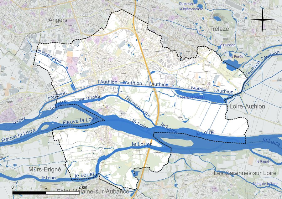 File:49246-Les Ponts-de-Cé-Hydro.jpeg