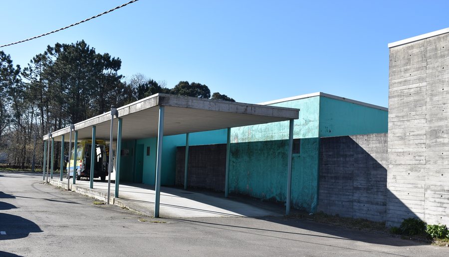 File:Centro de saúde de Valga.jpg