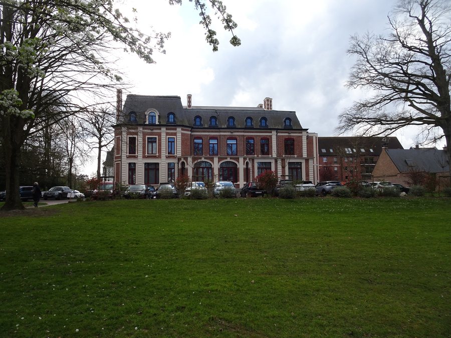 File:Hôtel-de-Ville (Roncq) en 2022 (1).jpg