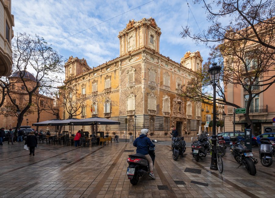 File:Palace of the Marquis of Dos Aguas in Ciutat Vella, Valencia, Spain, 2024 January.jpg