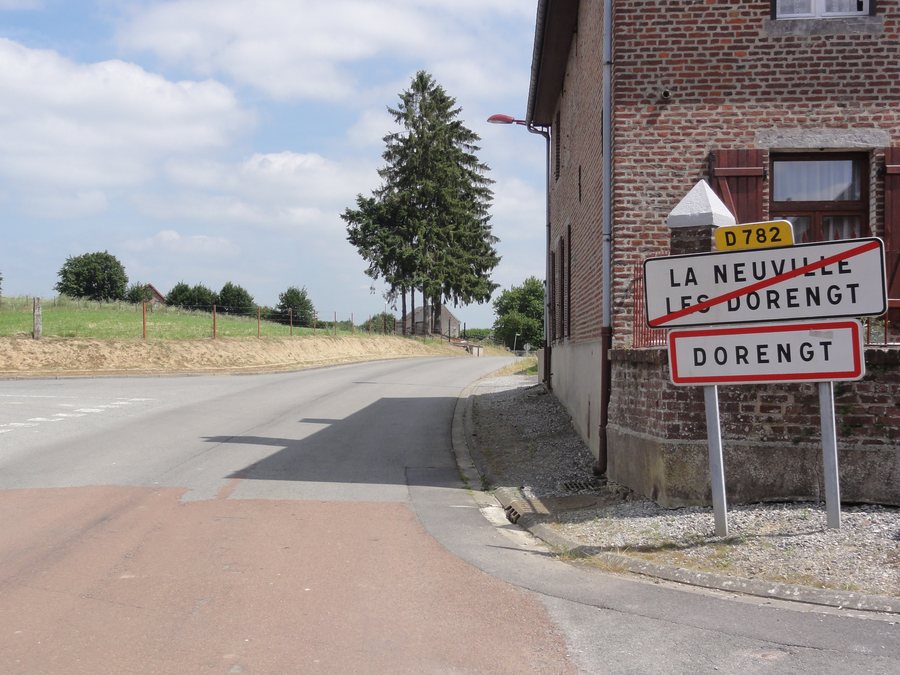 File:Dorengt (Aisne) city limit sign.JPG