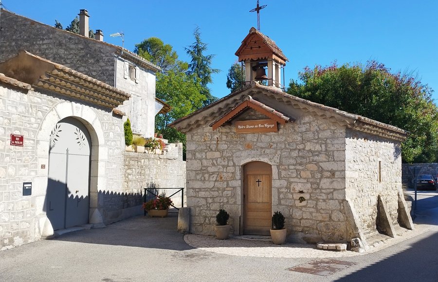 File:Notre Dame de bon voyage BERRIAS et CASTELJAU.jpg