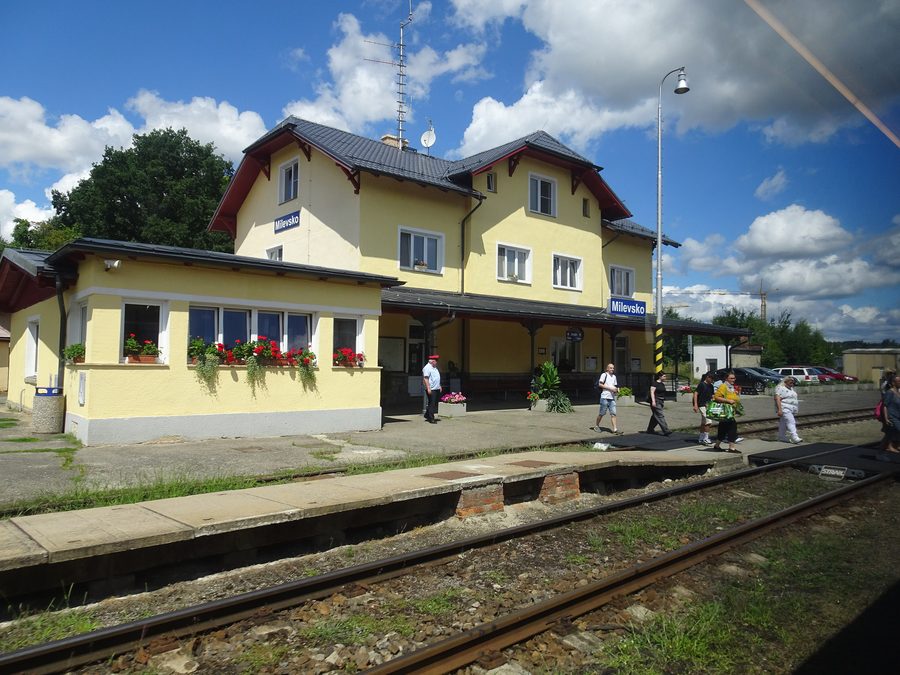 Bahnhofsgebäude in Milevsko im Okres Písek, Tschechien