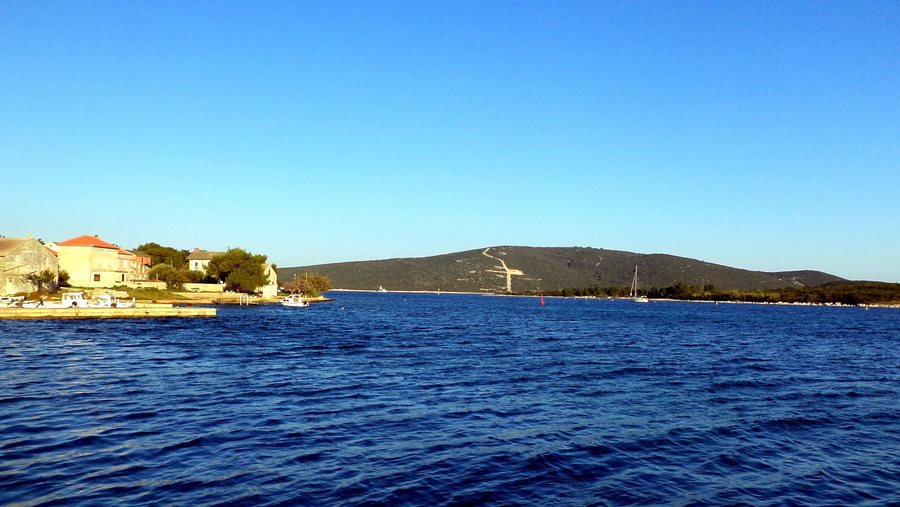 File:Island Ilovik, Mali Lošinj - panoramio (1).jpg
