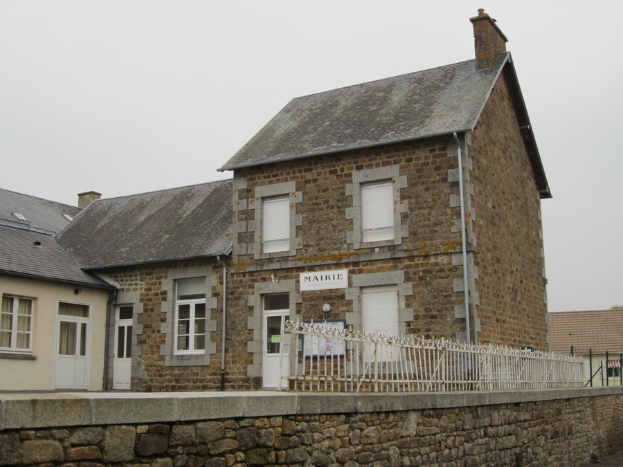 File:Juilley - Mairie.JPG