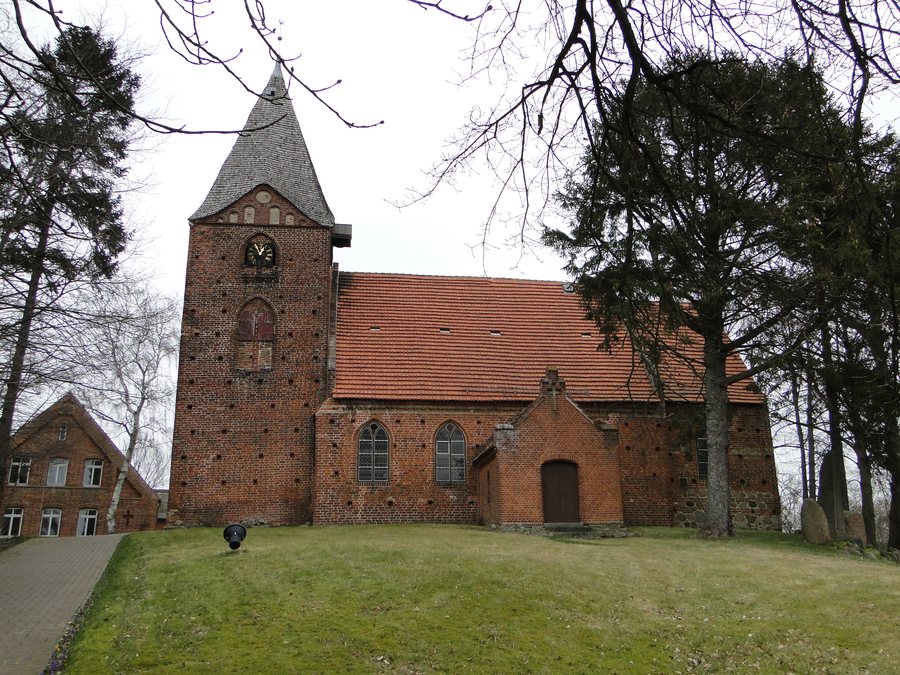 File:Roggenstorf Kirche 2012-03-15 049.JPG