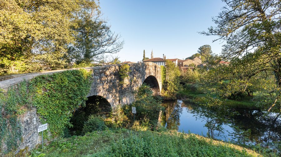 File:Camino de Santiago, Lugo, España, 2015-09-21, DD 35.jpg