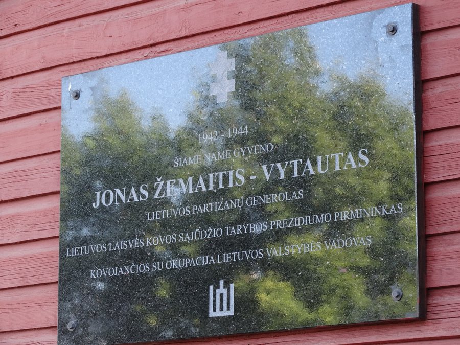 File:Šiluva, Jonas Žemaitis Vytautas.JPG