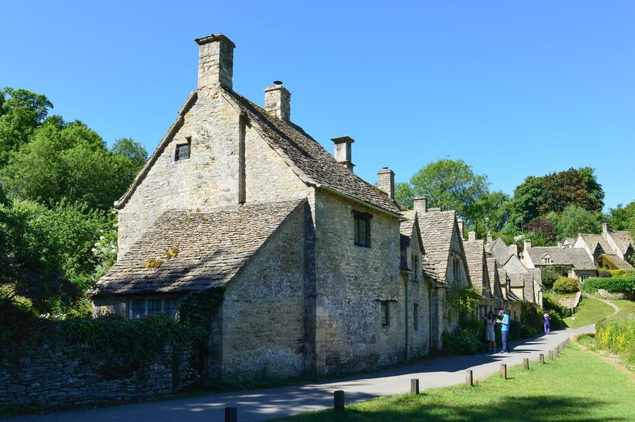 Historische Steinhäuser von Arlington Row in Bibury, Gloucestershire