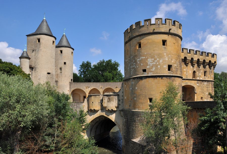 File:Metz Porte des Allemands R06.jpg