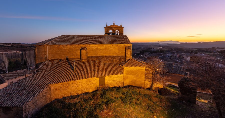 File:Iglesia de San Salvador, Luesia, Zaragoza, España, 2023-01-04, DD 37-39 HDR.jpg