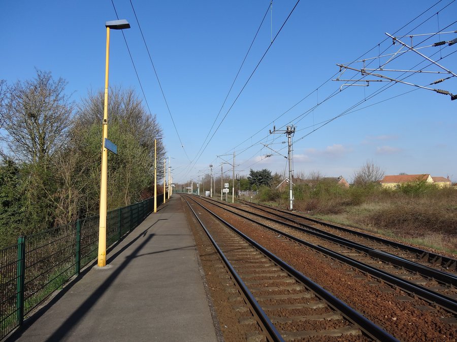 File:Sallaumines - Gare de Pont-de-Sallaumines (04).JPG