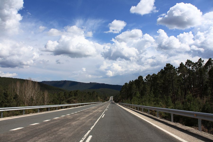 File:Carretera Nacional 420 en Pajaroncillo, 2010 (8245799038).jpg