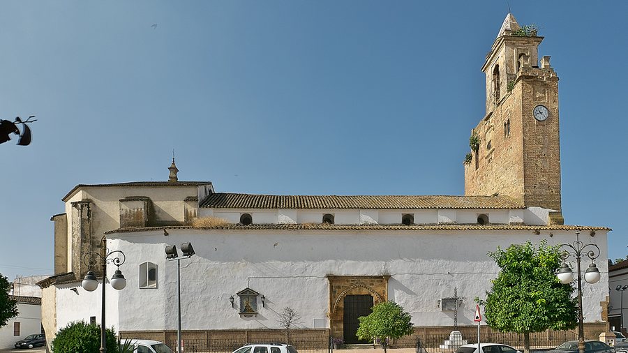 File:Iglesia de Nuestra Señora de las Nieves, Alanís.jpg