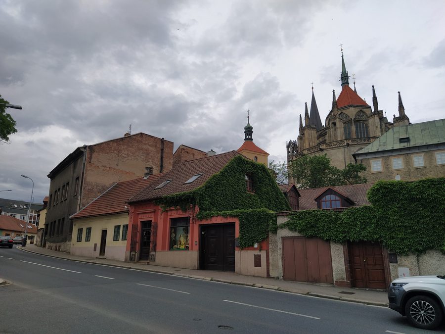 Church of St. Bartholomew among historic houses in Kolín