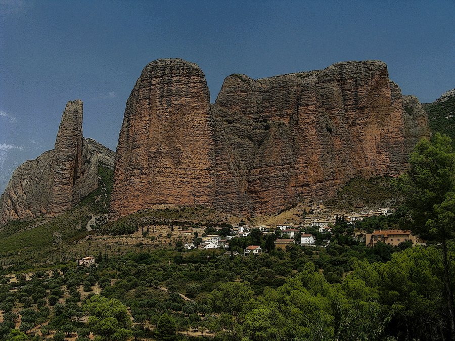 File:Las Peñas de Riglos, Huesca, Spain - panoramio.jpg