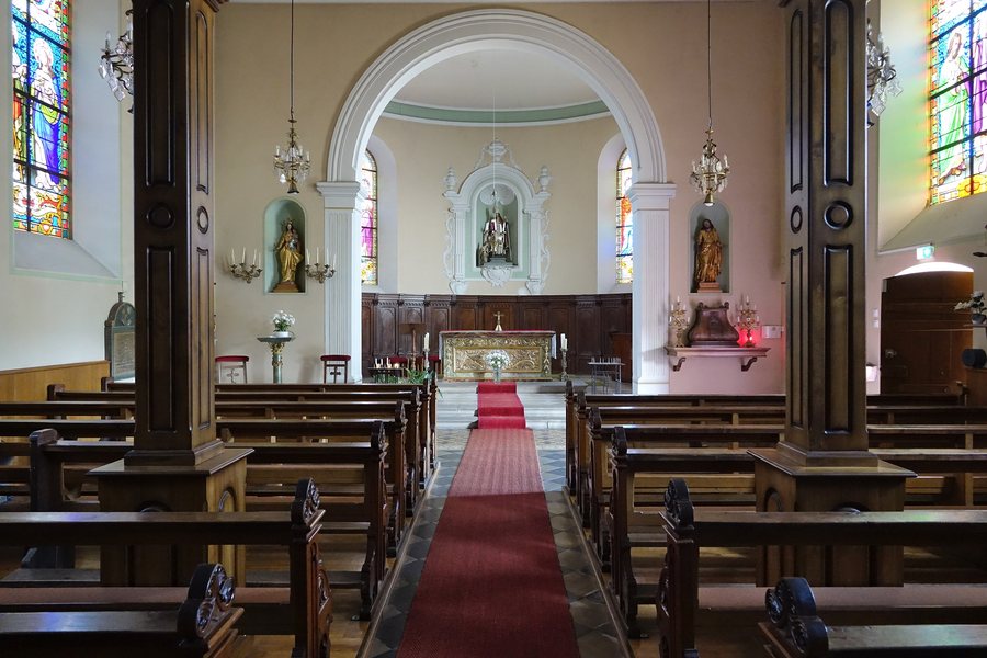 File:Chapelle Saint-Florent - intérieur - (Oberhaslach).jpg