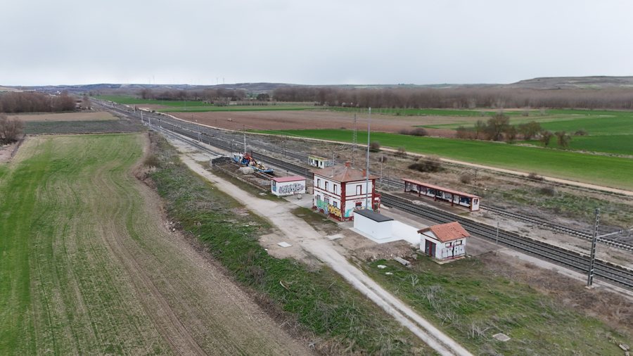 File:Antigua estación Estépar 2.jpg