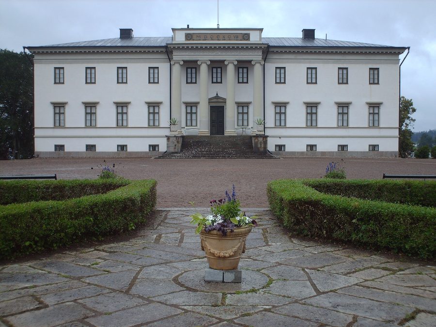 Stjernsund Castle in Askersund municipality