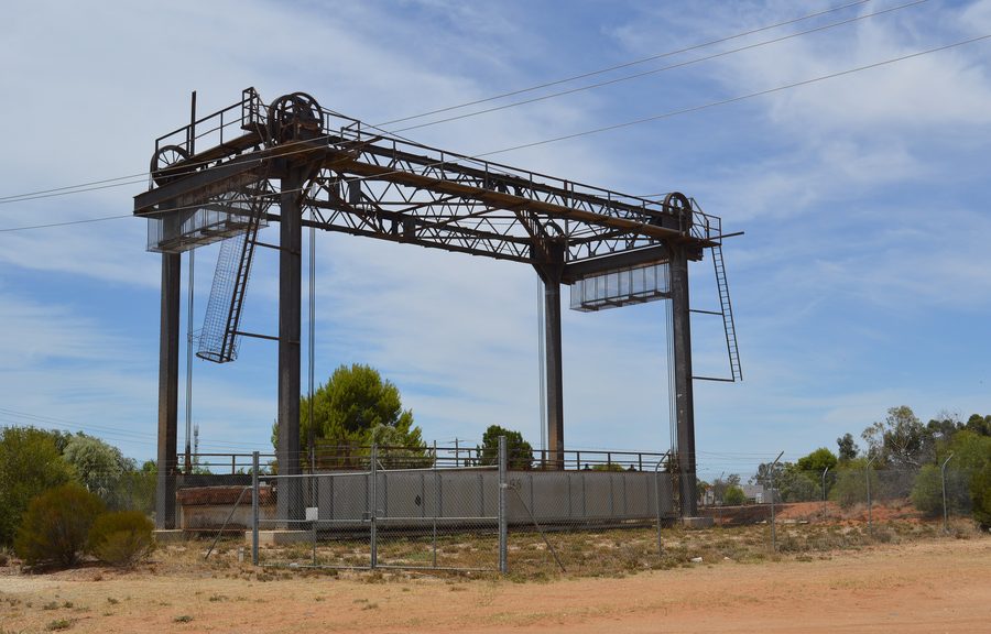 Historic lift span of the old Robinvale-Euston Bridge over the Murray River