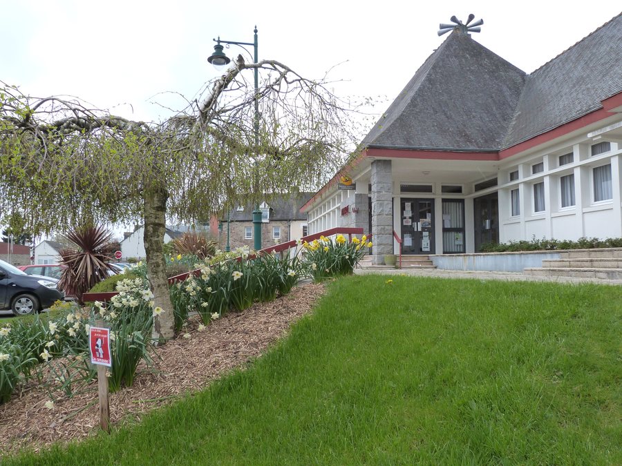 File:Mairie de Plessala (22) - 001.jpg