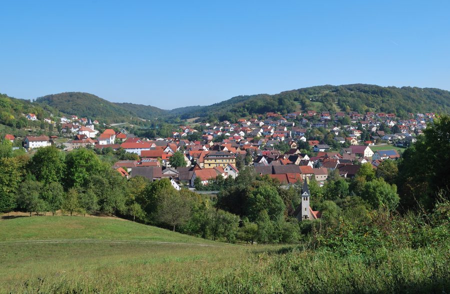 Blick von Jagstberg auf Mulfingen im Jagsttal
