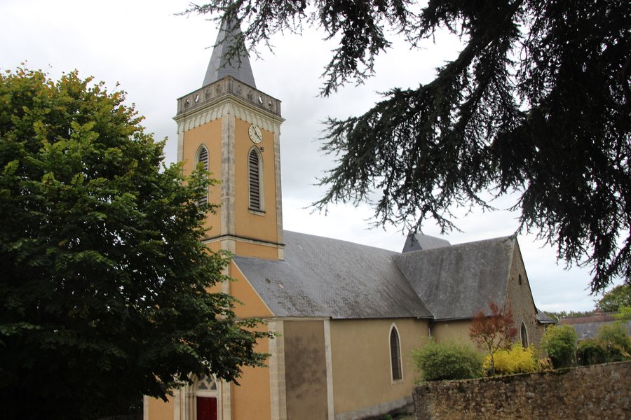 File:Église Saint-Denis de Poillé-sur-Vègre (1) - Wikipédia takes Sablé et environs.jpg