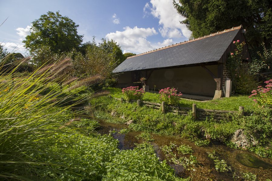 File:72356 thoire-sur-dinan lavoir.jpg